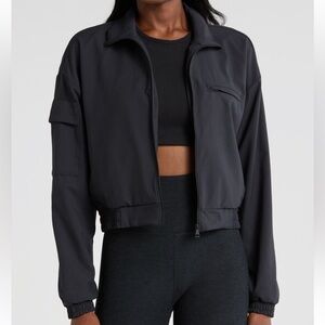 NEW Beyond Yoga Status Crop Jacket